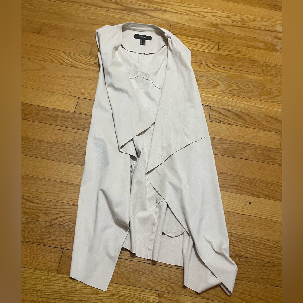 Forever 21 Cream Sleeveless Vest